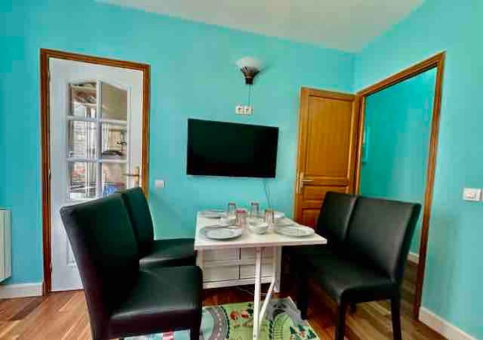 Apparemment - Tour Eiffel - Grenelle Appartement